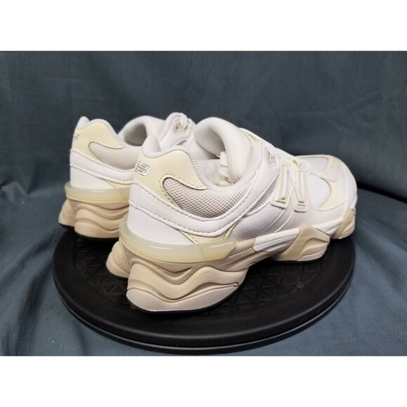 New Balance Kids 9060 Sneakers GC9060EK Linen Size 5 NEW NO BOX! - Picture 8 of 11